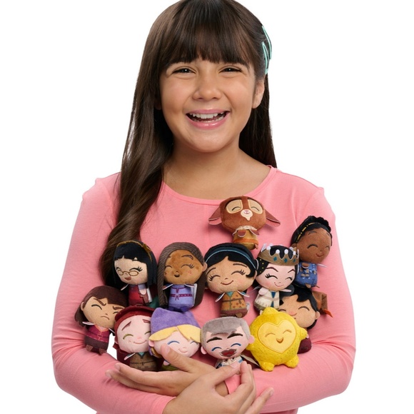 NWT Disney Wish Star w/ mini plush– Blind Box – New & Unopened - Picture 4 of 5